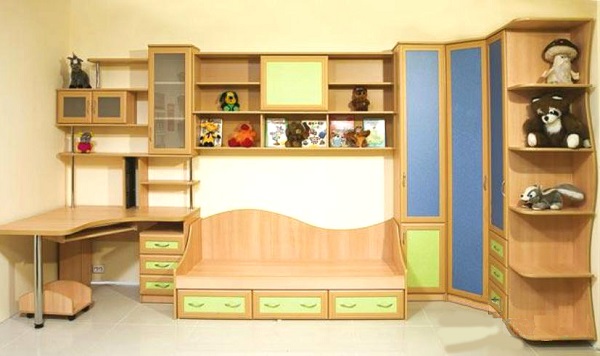 Мебель с врезным кантом пвх 017B BK98F01 - пример использования.