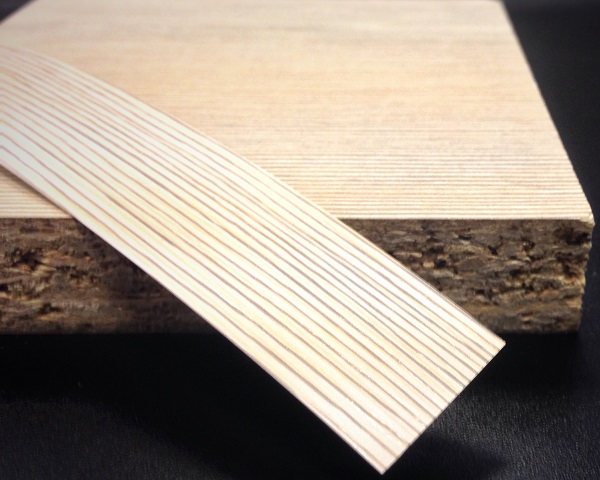 Кромочная лента ПВХ 0,4*19 мм PV1707 с плитой ЛДСП 16 мм сосна лоредо.