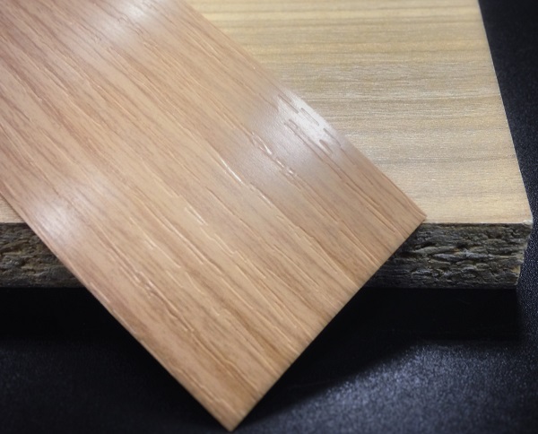 Кромочная лента ПВХ 0,4*25 мм CL1315 с плитой толщиной 22 мм дуб крафт табачный.