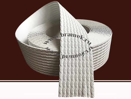 Бухта мебельного молдинга декоративного M 09.