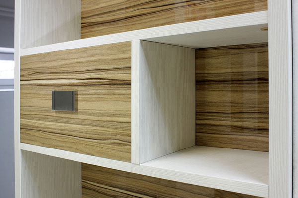 Мебель с кромкой пвх 1*70 мм BR550 - пример использования. Цвет эбони светлый.