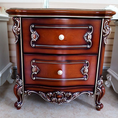 Тумбочка в классическом стиле с ножками SY 88121-2.