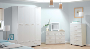 Мебель с кромкой пвх 1,8*54 мм BR700 - пример использования. Цвет белый.