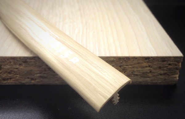 Врезной профиль ПВХ 017B BK4158 с плитой ЛДСП.