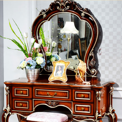 Декоративная рама SY 55001 для зеркала - пример использования. Зеркало для консольного столика.