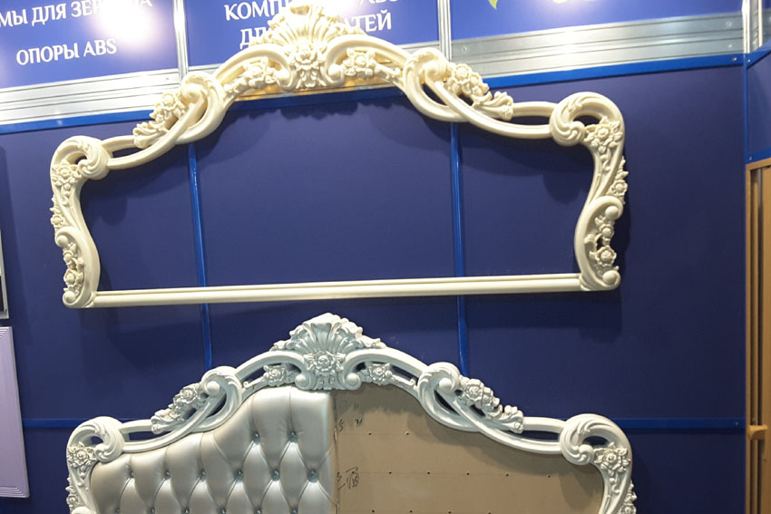 изголовье кровати изголовье кровати