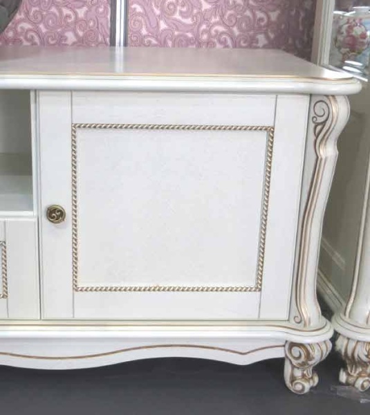 Декоративный молдинг SY 60 на мебели - пример использования. Декорирование дверцы мебельным молдингом пвх.