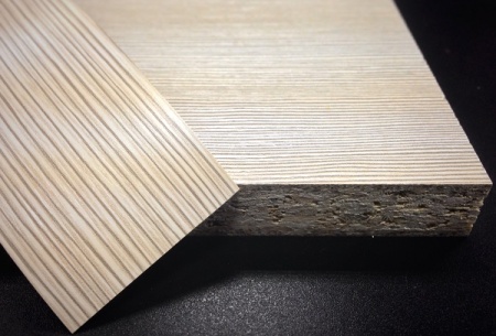 Кромочная лента ПВХ 0,4*25 мм CL9502 с плитой толщиной 22 мм сосна лоредо.