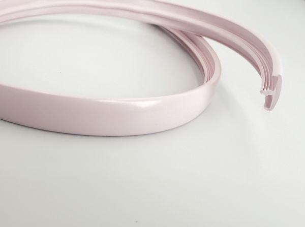 профиль пвх мебельный врезной зефир на плиту 16 мм ВК754