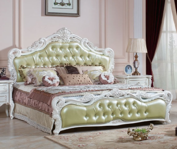 Декоративная накладка из ABS-пластика SY 77001 для спинки кровати - пример использования.